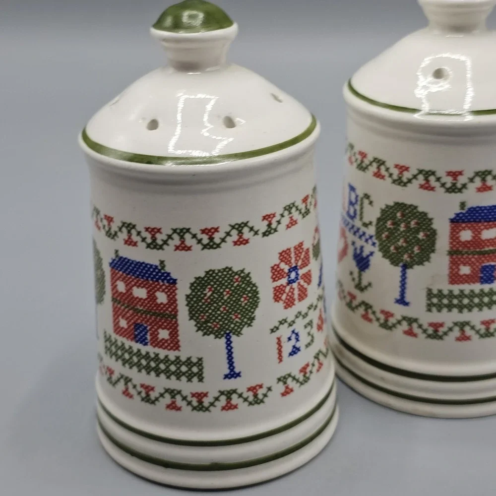 Vintage Ceramic Crosstitch Salt Pepper Shakers Grandmacore Cottage Country Japan